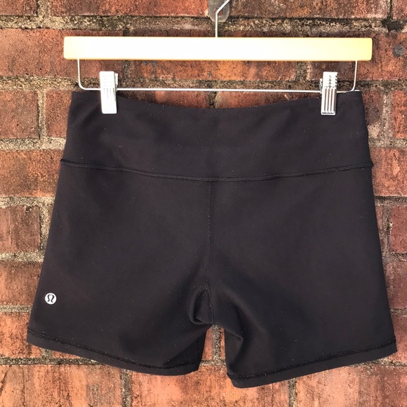 lululemon athletica Pants - Lululemon reversible shorts